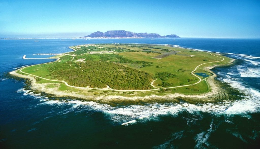 Photographie de Robben Island où Nelson Mandela a été enfermé pendant 27 ans.