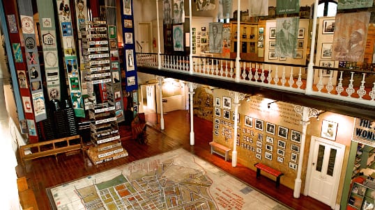 Le District Six Museum, un musée situé à Cape Town, en Afrique du Sud.