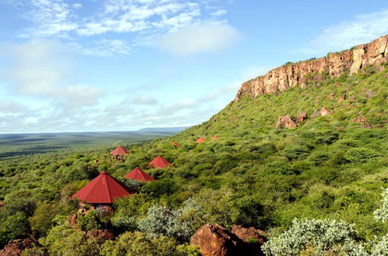 Le plateau et le lodge du plateau de Waterberg