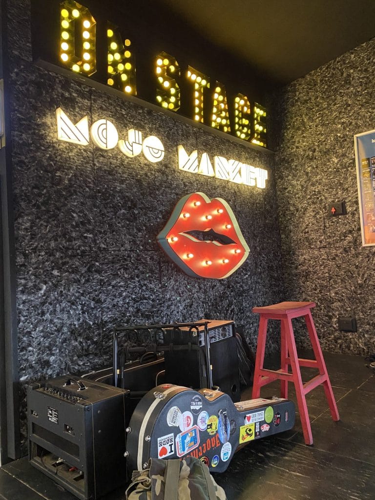 Ambiance au Mojo Market de Sea Point